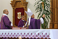 Po�wi�cenia nowych rze�b Matki Bo�ej i �w. Jana Aposto�a