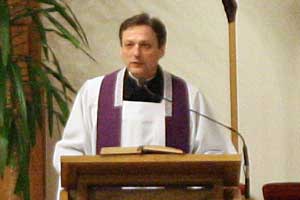 ks. Dr Miros�aw Brzezi�ski