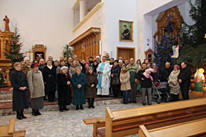 Msz� �wi�t� o godz. 24.00 witali�my w naszej parafii nowy rok 2014