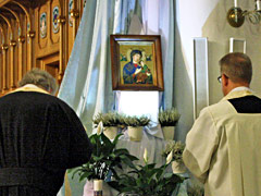 Intronizacja Obrazu Matki Bo�ej Nieustaj�cej Pomocy - Patronki Misji Ewangelizacyjnych