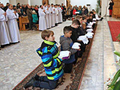 Uroczyste ustanowienie do pos�ugi ministranta - 21 grudnia 2014 r. godz 12.00