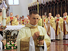 �wi�cenia kap�a�skie, Ks. Andrzej Surdykowski