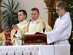 �wi�to Trzech Kr�li, ks. abp Wojciech Za�uski