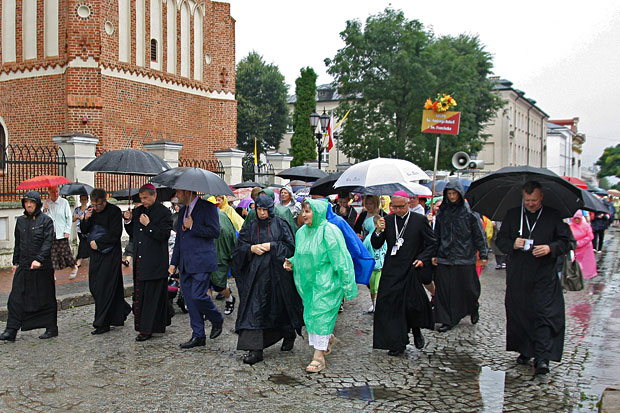 XXXII Piesza Pielgrzymka �om�y�ska na Jasn� G�r� (1-14 sierpnia 2016 r.)