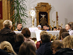 Parafia p.w. Bo�ego Cia�a w �om�y -
       Modlitewne czuwanie „Noc Wszystkich �wi�tych” - 2016.11.01 godz. 20.00