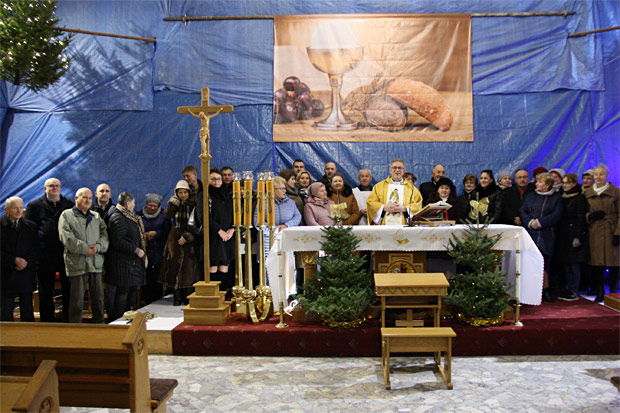 Msz� �wi�t� o godz. 24.00 witali�my Nowy Rok 2020