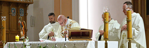 Parafia p.w. Bo�ego Cia�a w �om�y, 29 wrze�nia 2020 r.  zawierzenie parafii �w. Micha�owi Archanio�owi