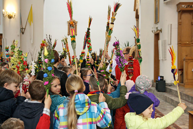 Parafia p.w. Bo�ego Cia�a w �om�y - Niedziela Palmowa - 9 kwietnia 2017 r.